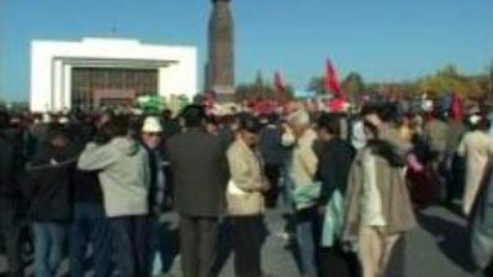 Government's resignation may cause new tensions in Kyrgyzstan