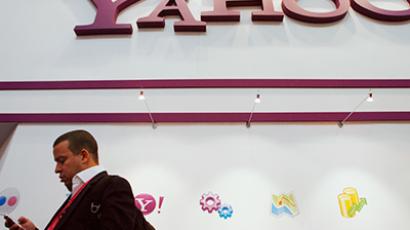 Yahoo's Marissa Mayer to get $100 million if succeeds 