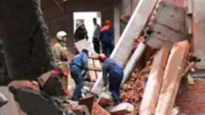 Half-built hotel collapses in central Russia