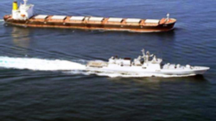 Indian warship sinks Somalia pirate vessel