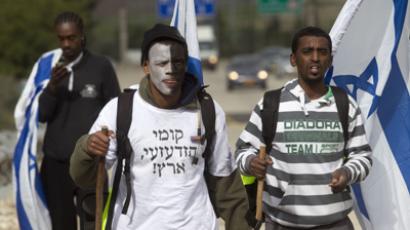 Israel 'secretly deports' 1,000 Sudanese who may face persecution at home
