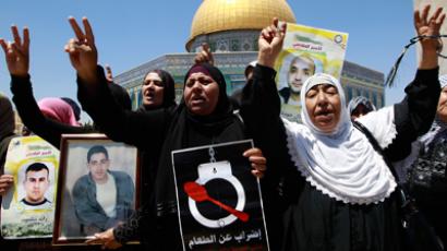 Palestinian hunger striker released, exiled to Gaza