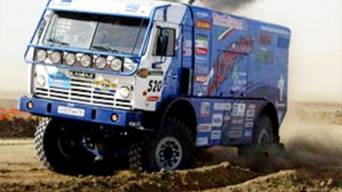 KAMAZ grab Dakar 2010 lead