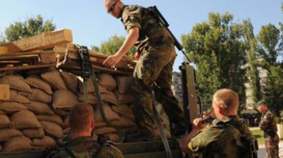 Kosovo: Barricades to stay, but KFOR supplies may pass
