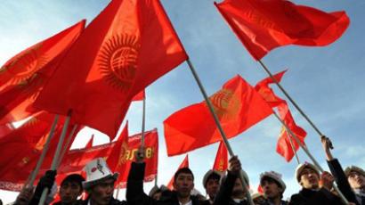 Twelve injured as hundreds attempt to storm Kyrgyz parliament