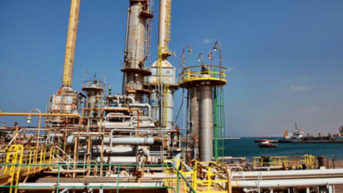 Libyan rebels to begin shipping oil