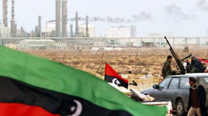 Russia joins in slapping sanctions on Libya 
