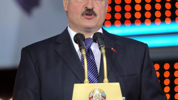 Lukashenko says ‘Hush!’ to flash-mobs  