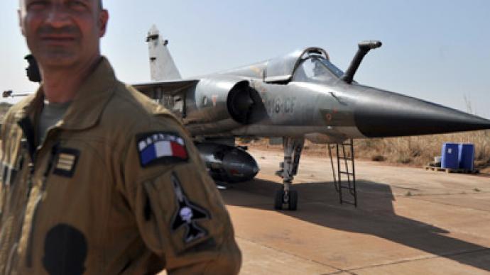 Mali in crisis: Increasing numbers of French troops engage in direct combat