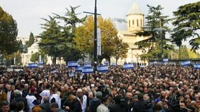 Thousands show their distrust of Georgian president