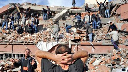 5.6 magnitude earthquake shakes Turkey and Greece
