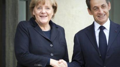 Sticking europlaster: Merkel & Sarkozy press to speed up Greek solution