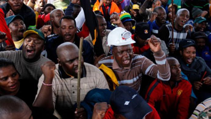Guards shoot at miners working for S. African president's nephew