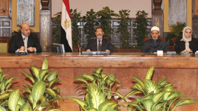 Morsi to relinquish expanded powers, hold referendum as planned