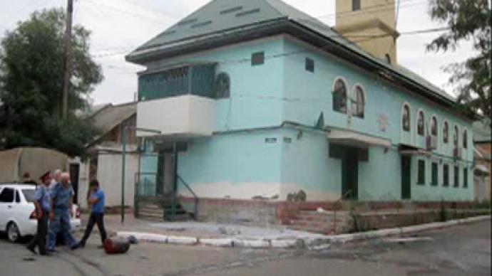 Bombing follows shooting at southern Russia mosque 