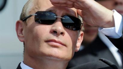 Putin “On Her Majesty’s Secret Service” posters raise eyebrows