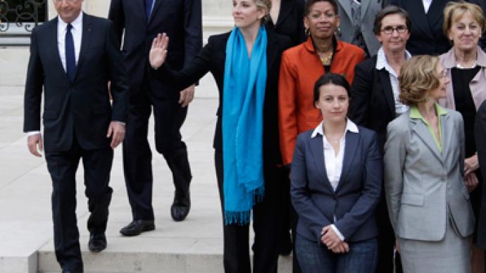 Hol-la-lande! French cabinet shows who wears the pants