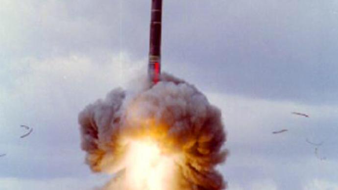 Russia test fires AMD-piercing strategic missile