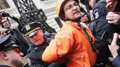 NYPD arrests 14 OWS protesters