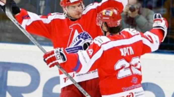 One step hedges Lokomotiv off KHL finals