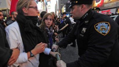 Snow and tough police action fail to deter OWS