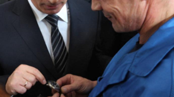 Putin runs out of timepieces at weapons factory