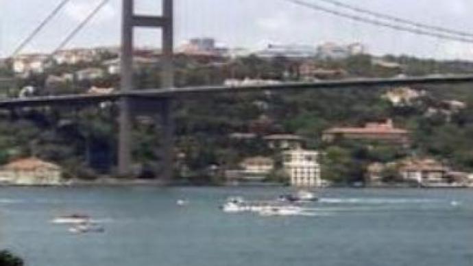 Ships collide near Bosphorus