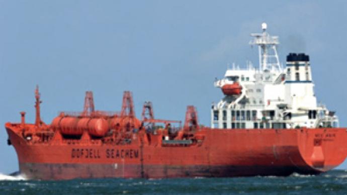 Somali pirates seize two European tankers 