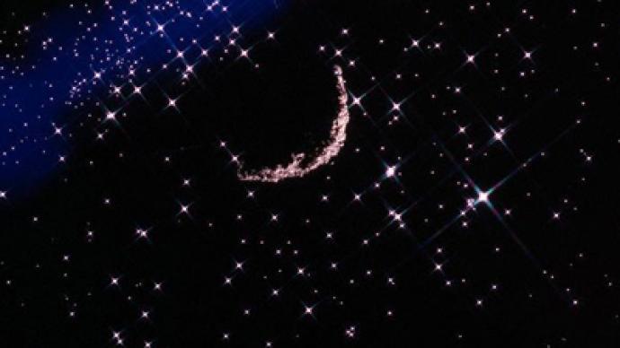 Close shave: Titanic-sized asteroid brushes past Earth