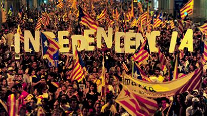 Over a million Catalans lock hands in independence chain (PHOTOS, VIDEO)