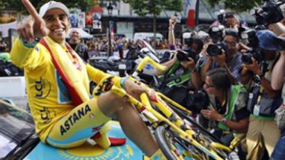 ‘Unforgettable’ racehorse outruns Dutch cyclist