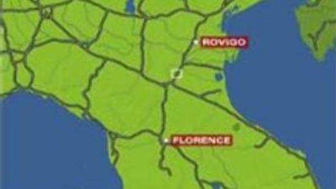 Tourist bus crashes in Italy: 1 dead