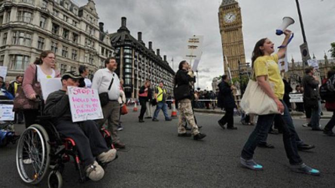 UK civil servants mount major strike against pension reform