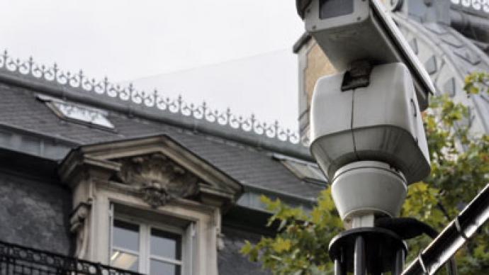 Big Brother or peeping tom? UK installs CCTV in school bathrooms, changing rooms