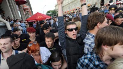 Hundreds detained in Belarus Social Network Revolution
