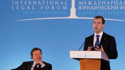 Russia-EU advance over visa-free travel – Medvedev 