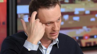 Opposition blogger Navalny voices presidential ambitions amid dwindling support