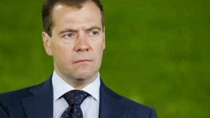 Medvedev keeps close eye on sport federations