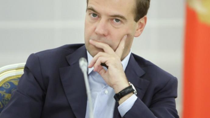 Move forward or move aside, Medvedev warns state company heads