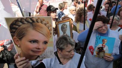 Freed Ukraine ex-PM Tymoshenko tells Maidan to carry on the fight