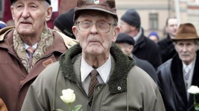 Hundreds commemorate Waffen SS divisions in Latvia, anti-fascists outraged (PHOTOS)