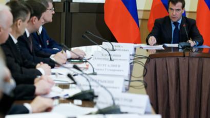 Ingush leader discusses terrorism with public and elders