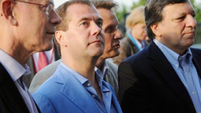 Russia-EU advance over visa-free travel – Medvedev 