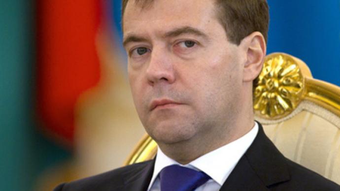 Internet prankster "protects" Belarusian president from Medvedev
