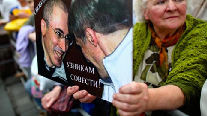 Khodorkovsky’s supporters stage march on his birthday