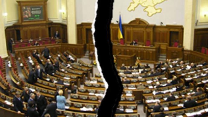 Ukraine’s parliamentary coalition breaks up leaving Timoshenko vulnerable 