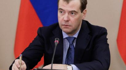 Medvedev agrees to lead United Russia