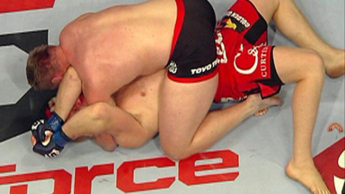 Barnett chokes Kharitonov for Strikeforce finals