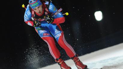 Shipulin takes silver in mass start at biathlon worlds