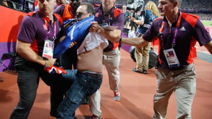 Olympic fan arrested for throwing bottle at Bolt 